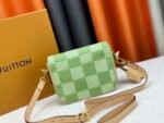 Louis Vuitton Montsouris Messenger Bag Green 20Cm N40665 - Image 8