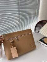 Louis Vuitton Takeoff Pouch Beige 30Cm - Image 7