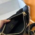 Louis Vuitton Over The Moon Bag Monogram Giant Teddy Fleece Black 28Cm - Image 4