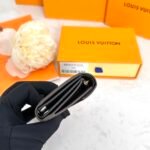 Louis Vuitton Monogram Zoé Wallet Pink 9.5Cm M80725 - Image 2