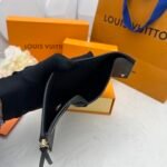 Iconic Set: Louis Vuitton Coussin Pm And Victorine Wallet - Image 11