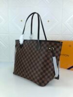 Iconic Set: Louis Vuitton Damier Ebene Neverfull Gm And Zippy Wallet Damier - Image 3