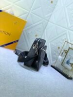 Louis Vuitton Trio Messenger Bag Damier Canvas Black 25Cm N50017 - Image 6