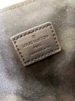 Louis Vuitton Montsouris Monogram Messanger Bag Brown 34Cm - Image 10