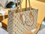 Louis Vuitton Onthego Mm Multicolor Beige 35Cm M24708 - Image 5