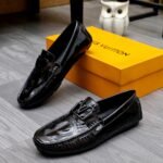 Louis Vuitton Loafer Alligator Polish Leather With Lv Logo In Black - Image 3