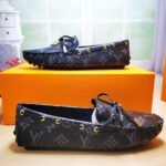 Louis Vuitton Gloria Loafers Monogram Black - Image 4