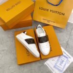 Louis Vuitton Frontrow Monogram Strap White - Image 5