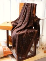 Louis Vuitton So Shine Monogram Shawl M71548 - Image 6