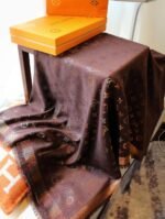 Louis Vuitton So Shine Monogram Shawl M71548 - Image 7