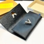 Louis Vuitton Twist Wallet Leather Black 19Cm M68309 - Image 8