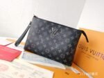 Louis Vuitton Pochette Monogram Canvas Black 28Cm - Image 2