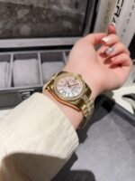 Rolex Datejust Diamond In Gold With Pinl Dial 31Mm - Image 4