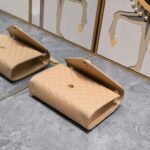 Saint Laurent Envelope Matelassé Grain De Poudre Dark Beige 24Cm - Image 5