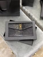 Saint Laurent Uptown Pouch In Crocodile Embossed Shiny Leather Gold Black 27Cm 565739Dnd0J1000 - Image 9