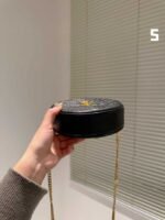 Saint Laurent Vinyle Round Camera Bag In Chevron Quilted Grain De Poudre Embossed Leather 18Cm 104361Gf071000 - Image 8
