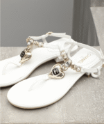 Chanel Shiny Pearl Crystal Cc Heart Thong Sandals White G39674 X01000 0S082 - Image 5