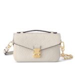 Louis Vuitton Pochette Métis East West Creme Beige 21Cm M22942