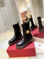 Valentino Garavani One Stud Beatle Boot In Calfskin Black - Image 8