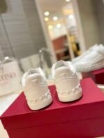 Valentino Garavani Freedots Low Top Sneaker In Calfskin White 4Y2S0H43Rdg 0Bo - Image 2