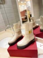 Valentino Garavani One Stud Beatle Boot In Calfskin Light Ivory 2W2S0Fy1Kum I16 - Image 9