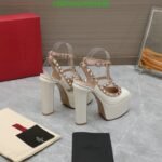 Valentino Rockstud Platform Pump In Patent Leather White - Image 4