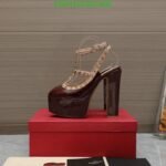 Valentino Rockstud Platform Pump In Patent Leather Brown - Image 7
