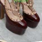 Valentino Rockstud Platform Pump In Patent Leather Brown - Image 8
