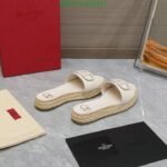 Valentino Garavani Vlogo Signature Slide Sandals White - Image 5