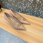 Valentino Garavani Vlogo Patent Leather Slingback Pump Pink - Image 2