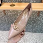Valentino Garavani Vlogo Patent Leather Slingback Pump Pink - Image 4