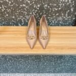 Valentino Garavani Vlogo Patent Leather Slingback Pump Pink - Image 7