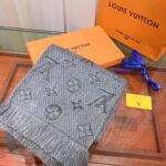 Louis Vuitton Logomania Shine Scarf Gray 180Cm - Image 7