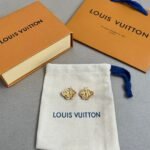 Louis Vuitton Lv Aquatic Earrings Gold M01632 - Image 3
