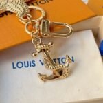 Louis Vuitton Lv Starfish Key Holder And Bag Charm Gold M02622 - Image 6