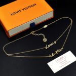 Louis Vuitton Lv Script Necklace Gold M03263 - Image 7