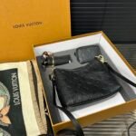 Gift Set: Louis Vuitton Carryall Bag In Monogram Canvas With Zippy Coin Purse And Scarf Monogram Black - Image 8