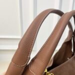 Gucci Softbit Maxi Suede Shoulder Bag Brown 42Cm - Image 4