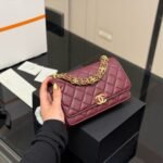 Chanel Wallet On Chain Gold Tone Metal Dark Burgundy 19Cm - Image 2