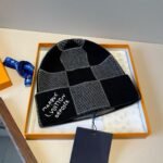 Louis Vuitton Damier Heritage Beanie Black And Grey M92737 - Image 3