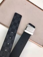 Louis Vuitton Lv Ceinture Initiales Reversible Silver 4Cm - Image 2