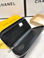 Louis Vuitton Zippy Wallet Vertical Black 19Cm - Image 7