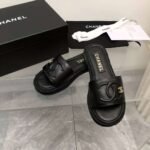 Summer Set: Chanel Bolsa Grand Tote Black 33Cm And Slide Cc Logo Black - Image 11